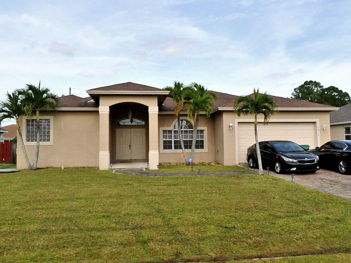1025 SW Dartmouth Ave, Port Saint Lucie, FL 34953 House Rental in