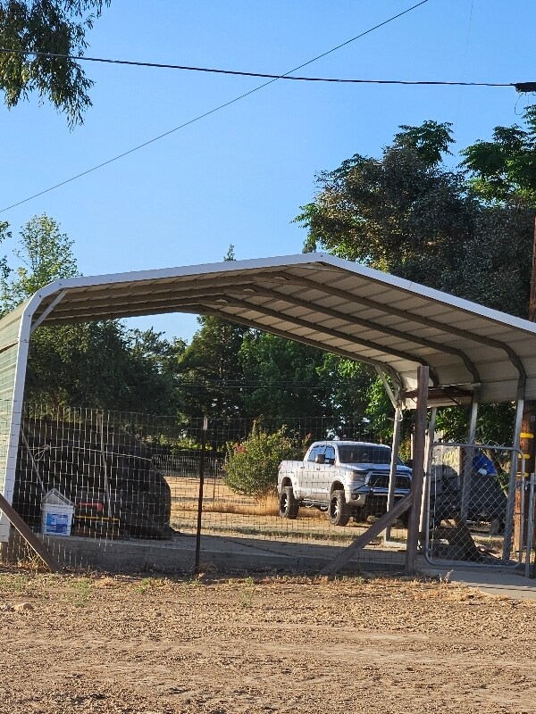 Foto del edificio - 2695 Baseline Rd