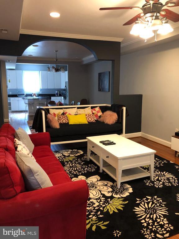 Foto del edificio - 734 Quincy St NW