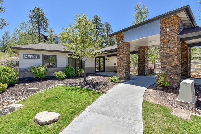 Building Photo - Clear Creek Village