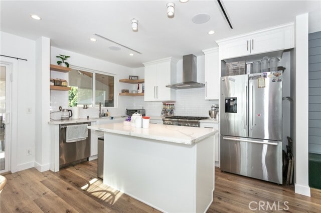 Foto del edificio - 5629 Natick Ave