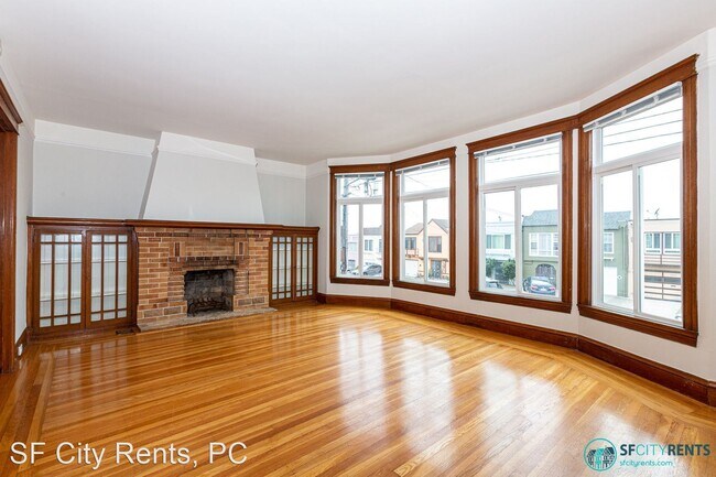 Building Photo - 3 br, 1 bath House - 2342 38th Ave.