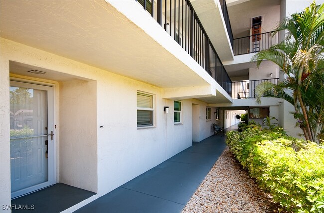 Building Photo - 41 High Point Cir S