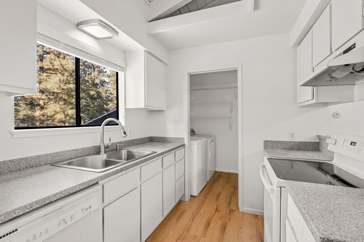 Updated Mountain Shadows Condo for Rent in Incline Village, NV