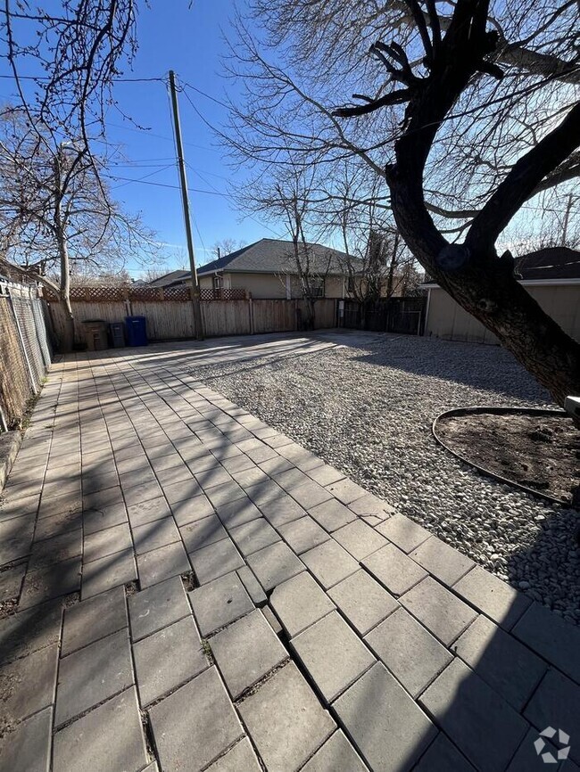 Building Photo - 408 E 1300 S