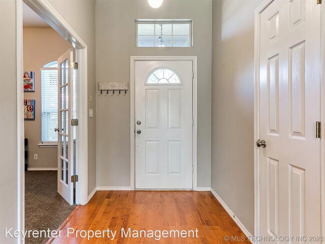 Foto del edificio - 3 br, 2 bath House - 12216 S 98th Av E