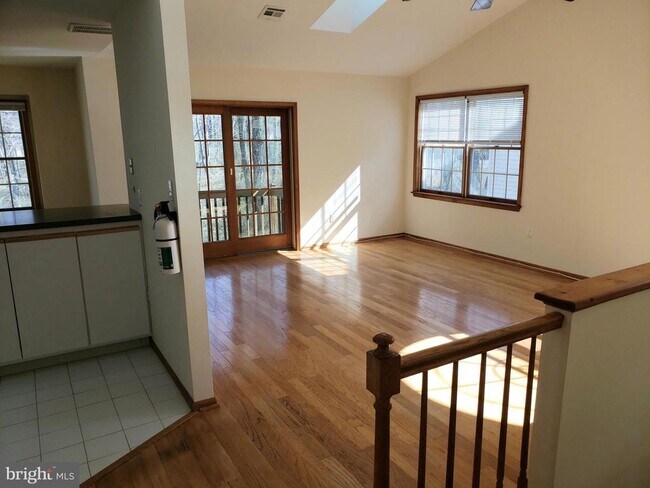 Building Photo - 141 Chalkboard Ct