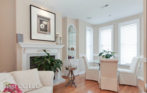 Foto del edificio - 223 8th St NE