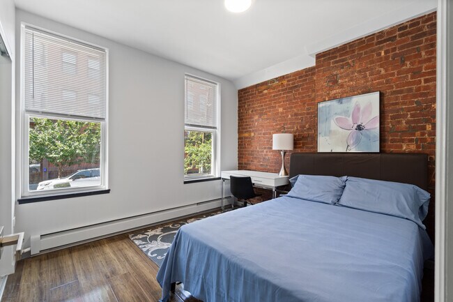 Foto del edificio - 232 1st St
