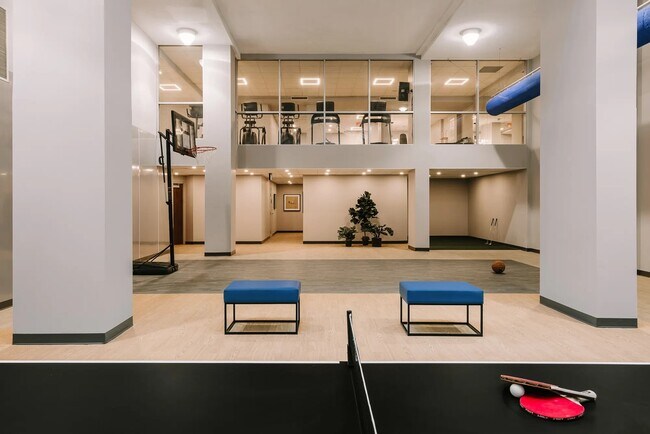 Photo du bâtiment - 161 Laurier Av W