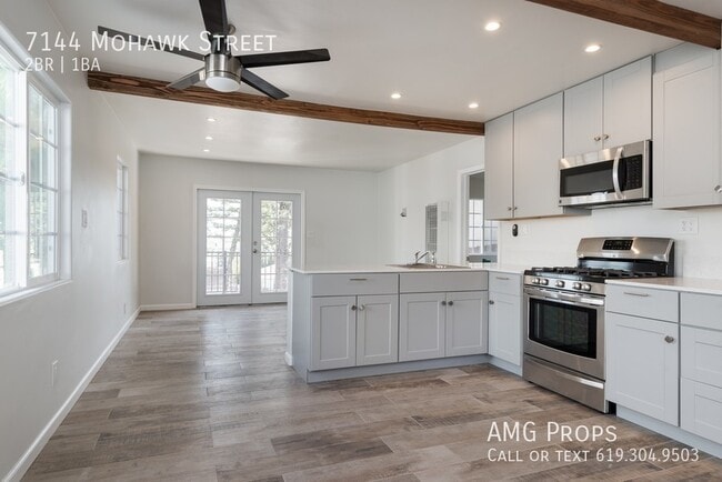 Building Photo - Beautifully remodeled back house available...