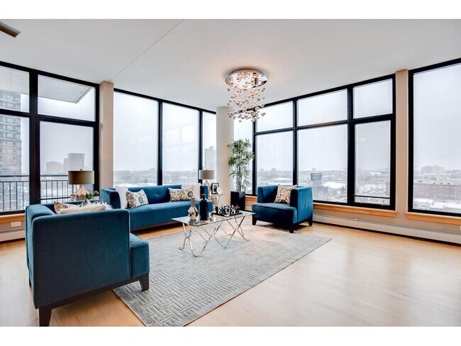 Building Photo - 1120 S 2nd St