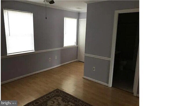 Foto del edificio - 1403 Key Pkwy