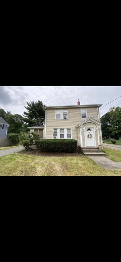 Front Lawn - 43 Dedham St