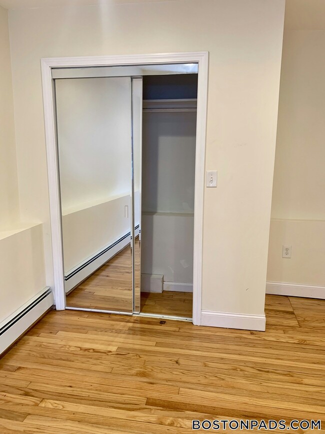 Foto del edificio - 20 Magoun St