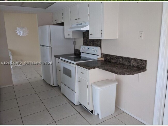 Foto del edificio - 4709 NW 47th St