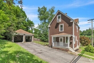 Building Photo - 2220 Hayson Ave