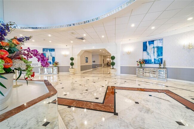 Building Photo - 3800 S Ocean Dr