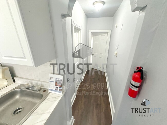 Building Photo - 2321 N 25th St