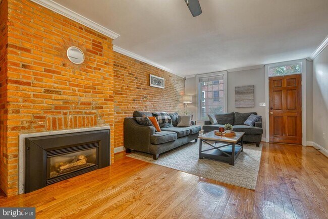 Foto del edificio - 1129 Battery Ave