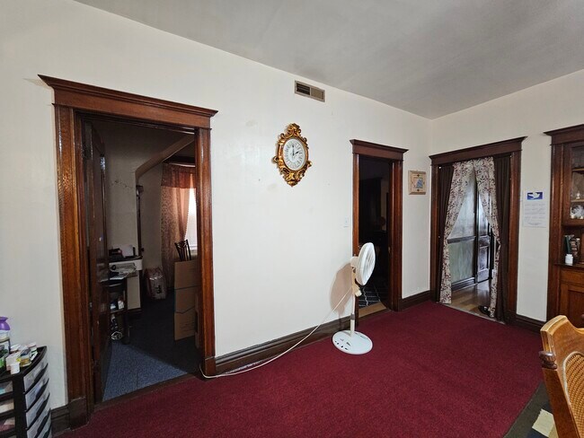 Bedroom 1 & 2 - 3405 S Leavitt St