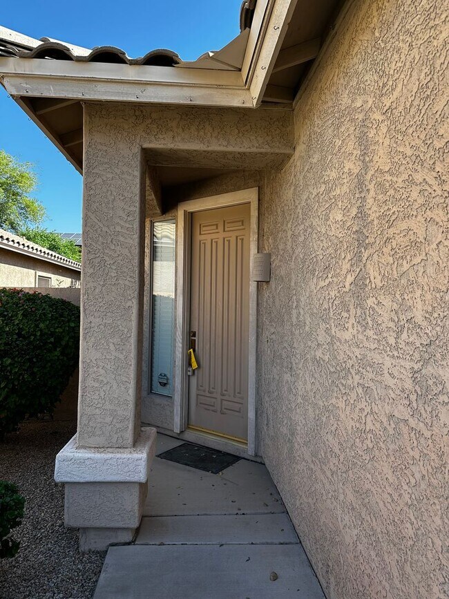 Building Photo - 3 BEDROOM IN NEELY COMMONS