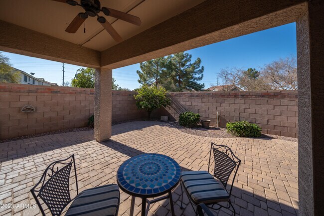 Building Photo - 3880 S Laurel Way