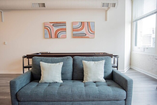 Foto del edificio - 50 N Illinois St