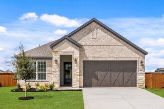Building Photo - 106 Nandina Path