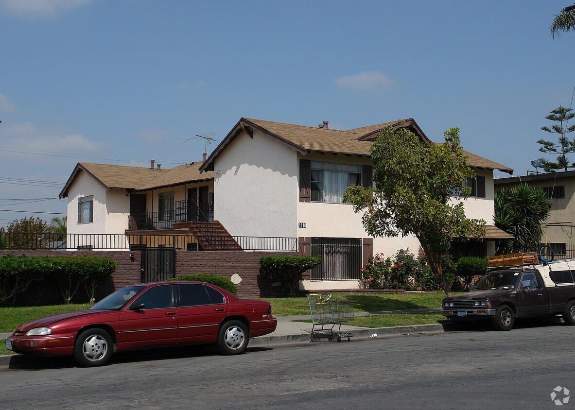 Primary Photo - 1118 Pacific Ave