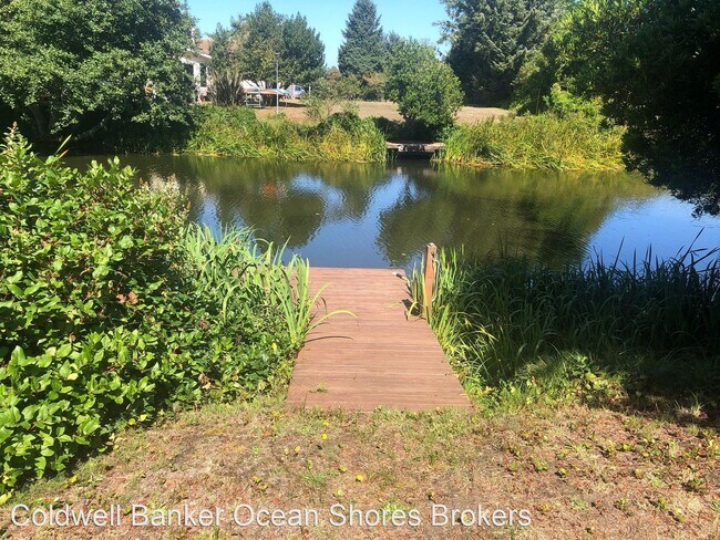Foto del edificio - 2 br, 2 bath House - 736 Island Circle SE