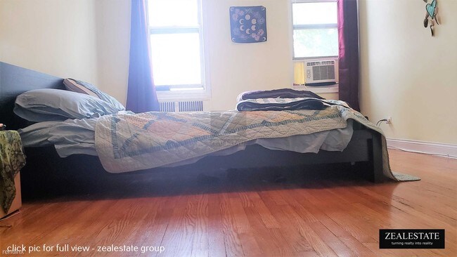 Foto del edificio - 1 br, 1 bath Apartment - 176 Seeley St A3