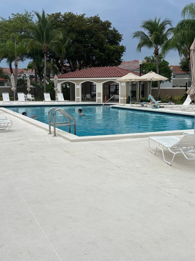 Foto del edificio - 13861 SW 102nd Ter