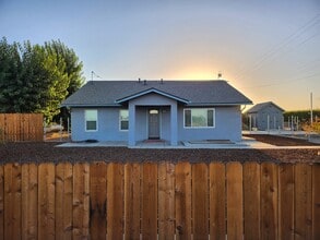 Building Photo - 17507 S Highland Ave