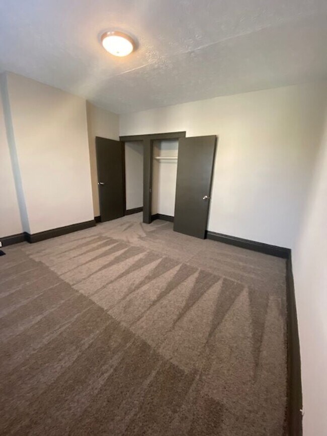 940942942 S Champion Ave Unit 942 S Champion Avenue, Columbus, OH
