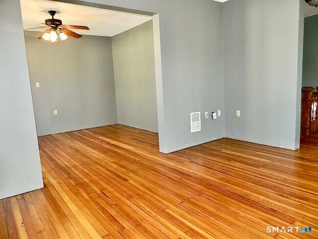 Foto del edificio - 37 Elm St