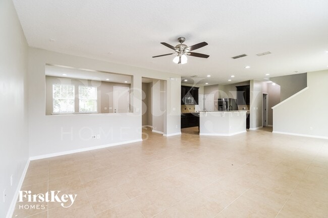 Foto del edificio - 4500 Oak Moss Loop