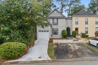 Building Photo - 2519 Carriage Creek
