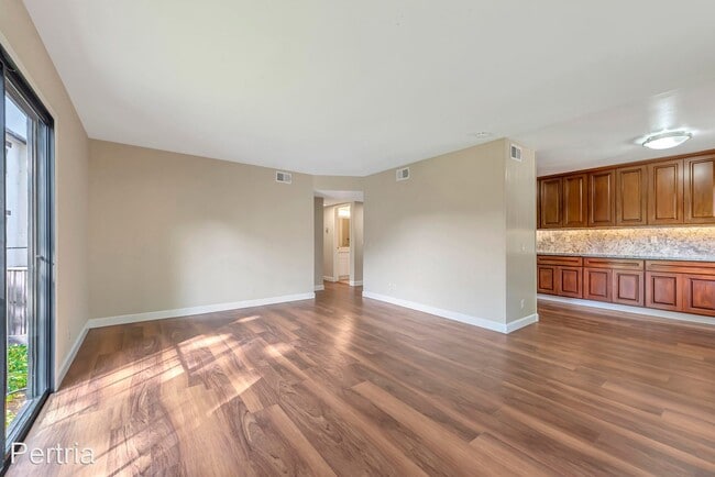 Foto del edificio - 3 br, 2 bath House - 777 San Antonio Road #93