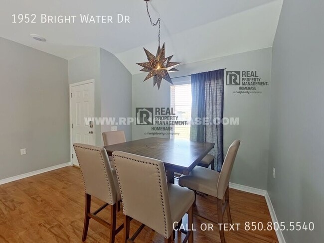 Building Photo - 1952 Bright Water Dr