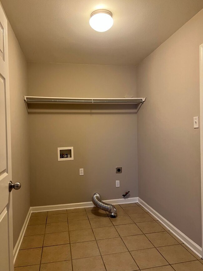 Foto del edificio - 319 Autumn Dr., Benton AR 72015 - 4br 2ba ...