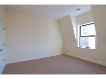 Foto del edificio - 4715 N Sheridan Rd