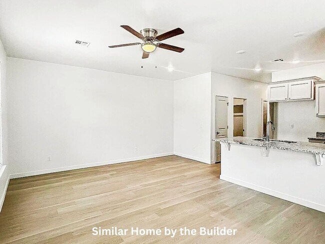 Foto del edificio - Fresh & New! 3 Bed Home with Stylish Interior + Fenced Yard