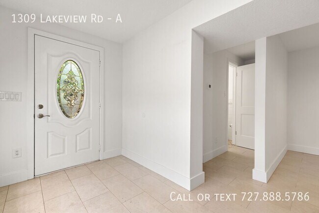Foto del edificio - 1309 Lakeview Rd