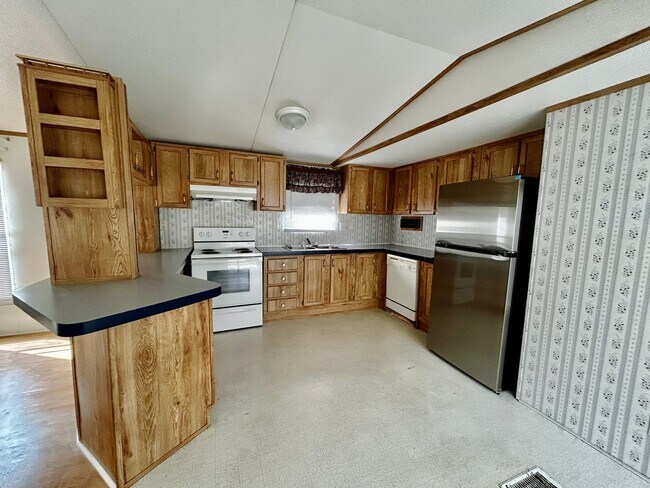 Foto del edificio - Available Now! 3 Bedroom 2 bath unit