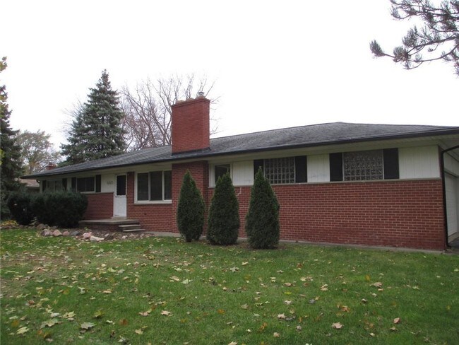 Building Photo - 6302 Donaldson Dr