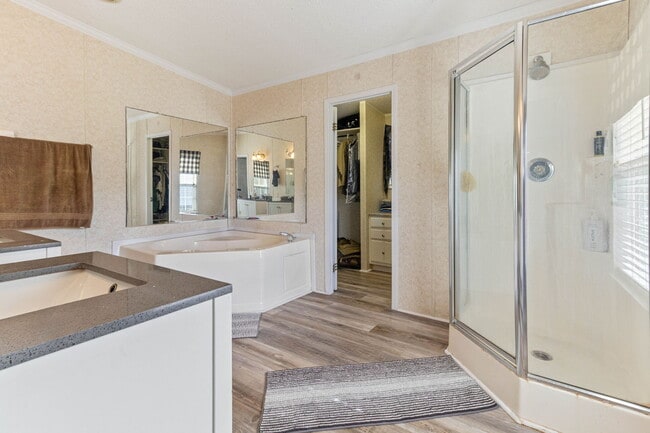 Foto del edificio - 214 Shipman's Pike