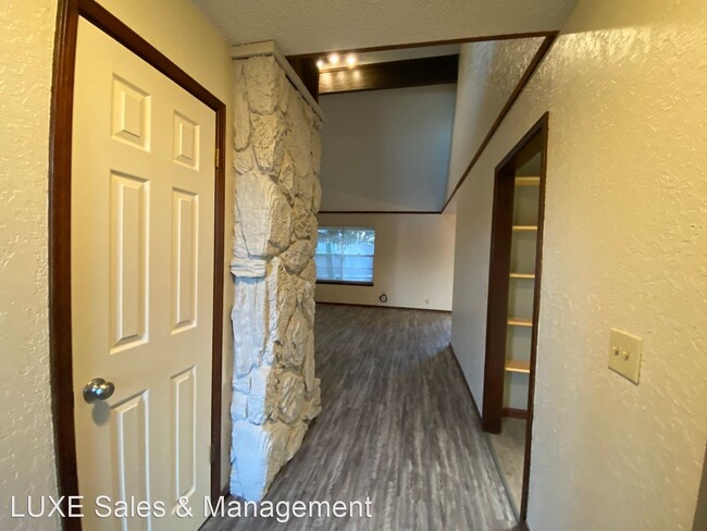 Building Photo - 3 br, 2 bath House - 9920 Mashburn Boulevard