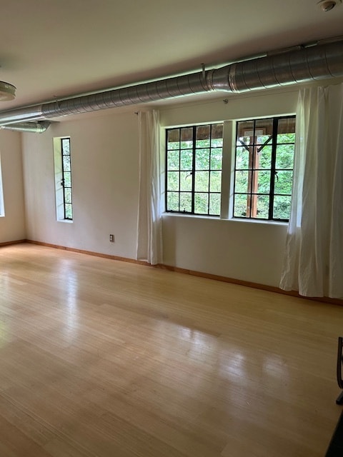 Building Photo - 2230 NW Aspen Ave