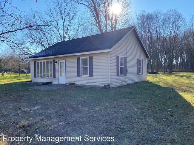 Building Photo - 2 br, 1 bath House - 30228 County Road 22 ...